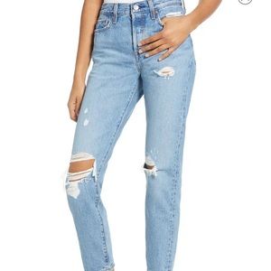 Levi’s Wedgie Straight